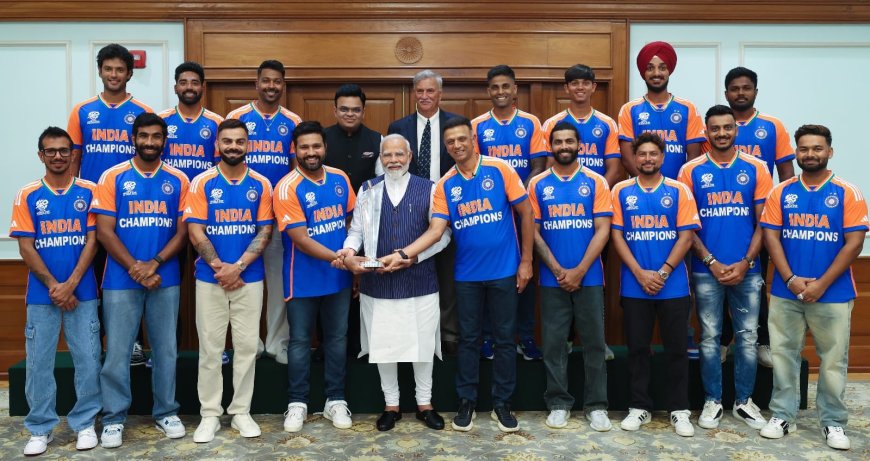 "An Excellent meeting with our Champions!" PM Modi